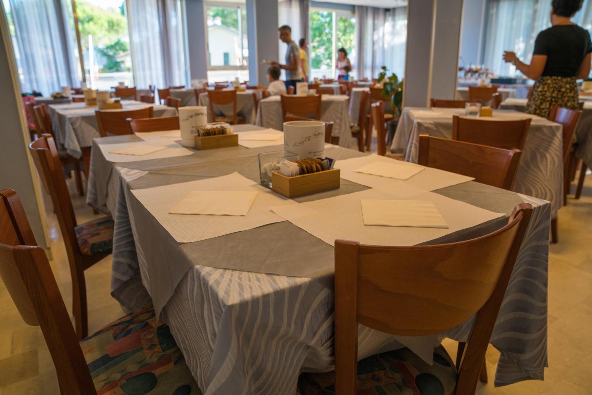 Hotel Singapore Milano Marittima Dış mekan fotoğraf